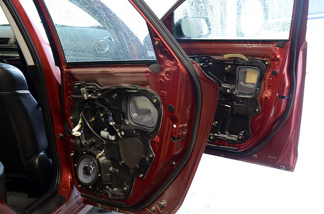 5885248408_27c3babd42_z